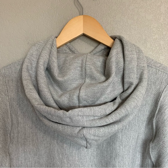 Champion Size XS Reverse Weave Hoodie Sweatshirt Grey RARE Lantern Print NWOT - Picture 7 of 16